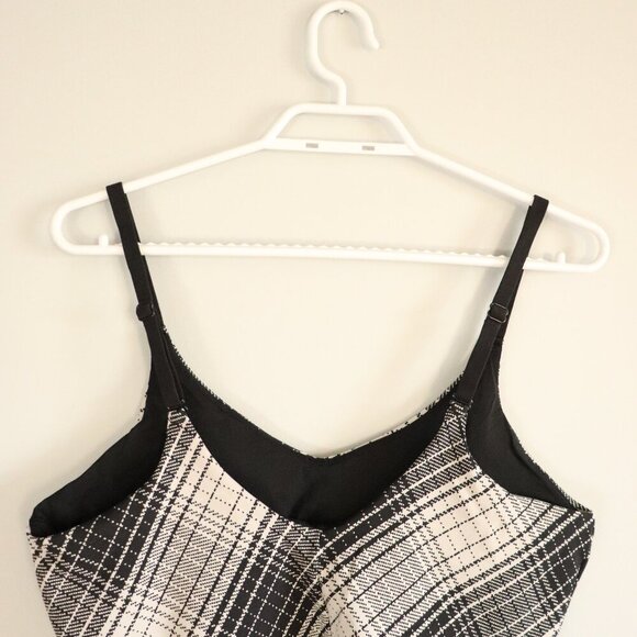 Athleta Elation Large V-Neck Longline Women's Black/White Compression Sports Bra - Picture 6 of 12